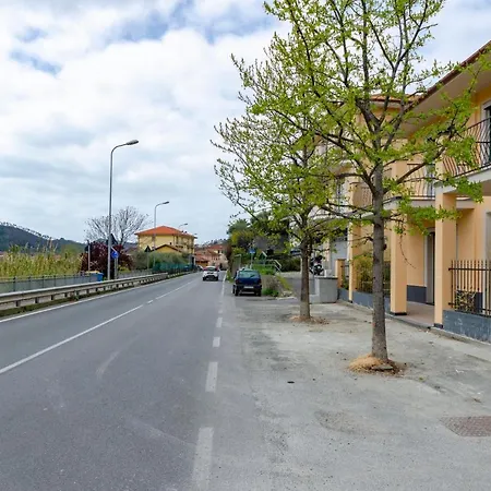 Altido Cosy In Casarza Ligure